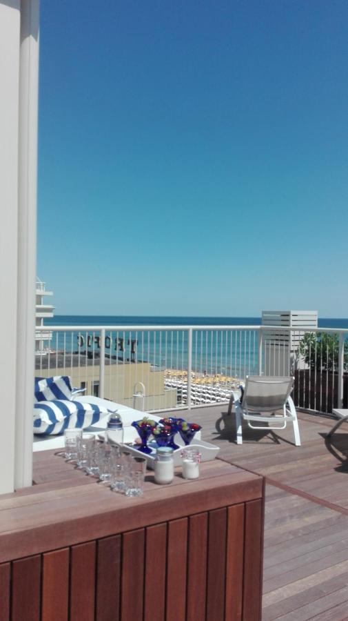 Apollo Hotel 4*